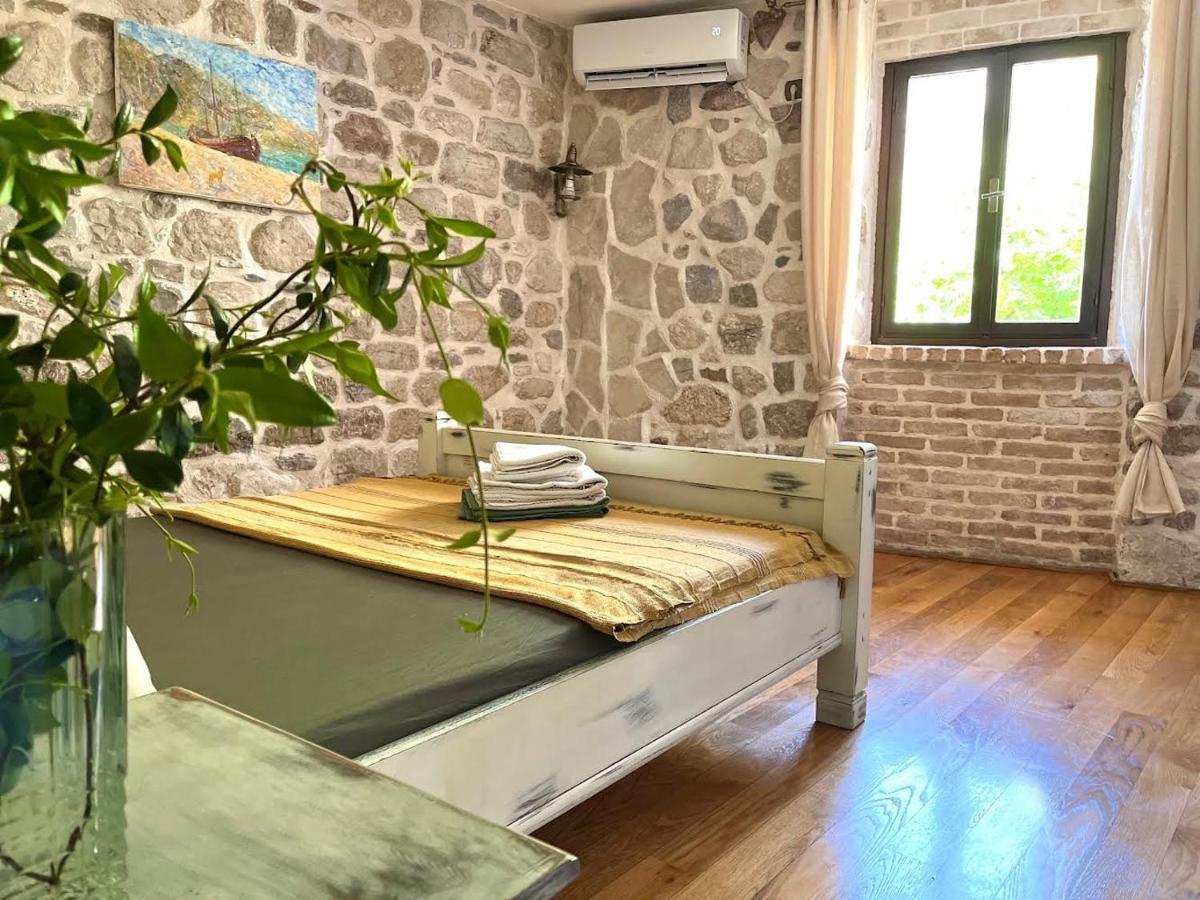 Una Apartments Kotor Exteriér fotografie