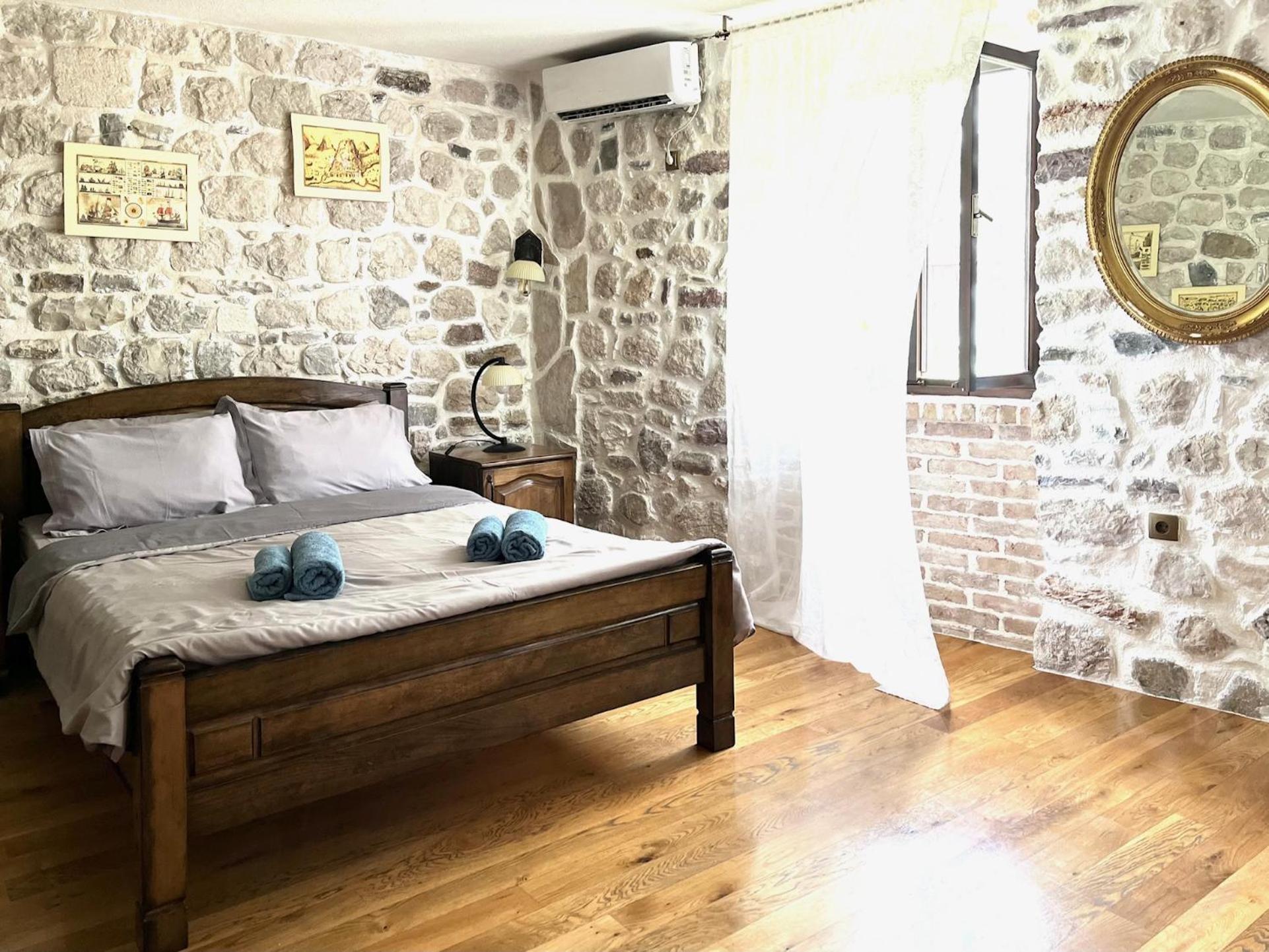 Una Apartments Kotor Exteriér fotografie